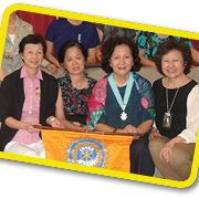 18 Nov 2014: District Chairman Alice Lau visits IWC Singapore West
